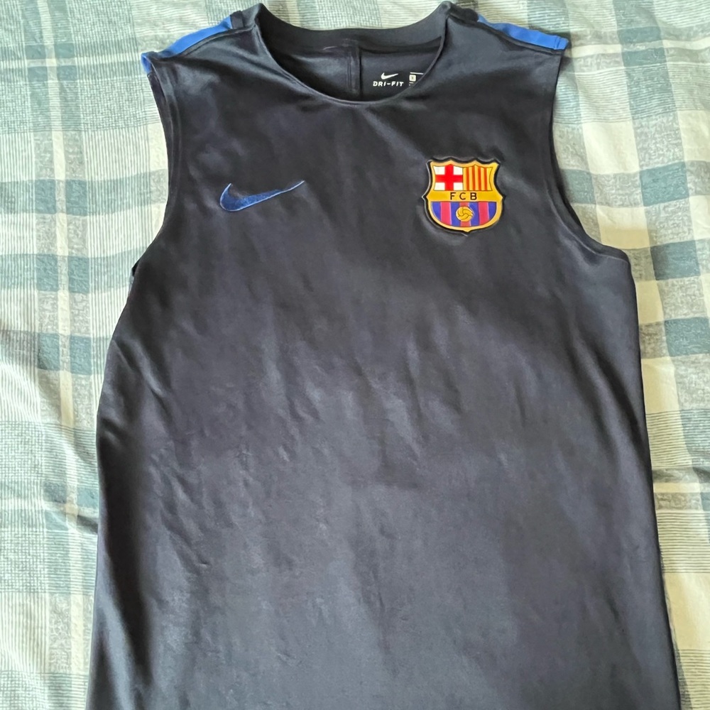 Barcelona men’s sleeveless warm up